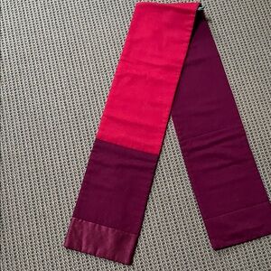 Mark Snider Silk/Wool 66”Long Scarf Shades of Red USA Gorgeous Quality